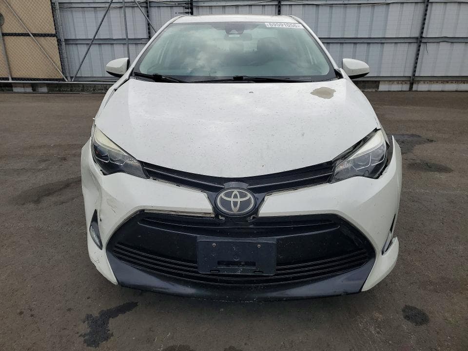 2018 TOYOTA COROLLA XLE 5