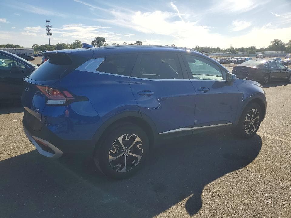 2023 KIA SPORTAGE EX 3