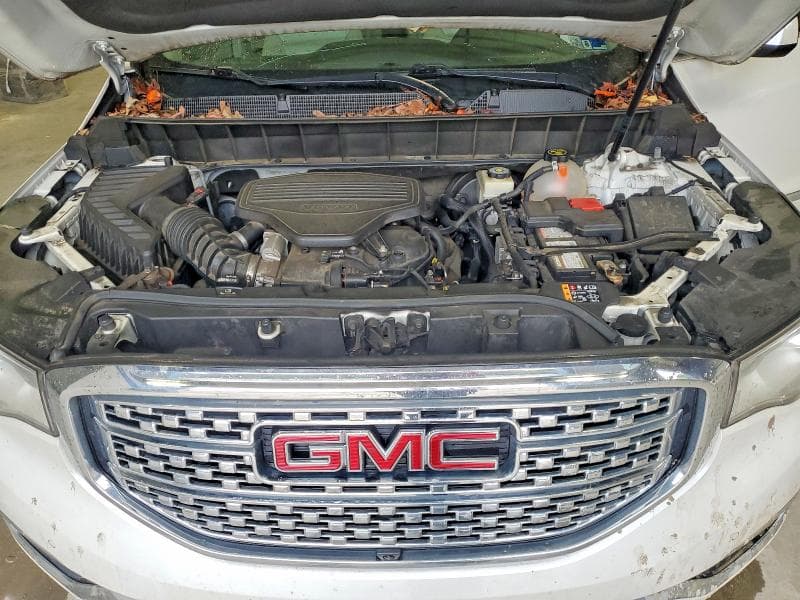 2017 GMC ACADIA DENALI 12