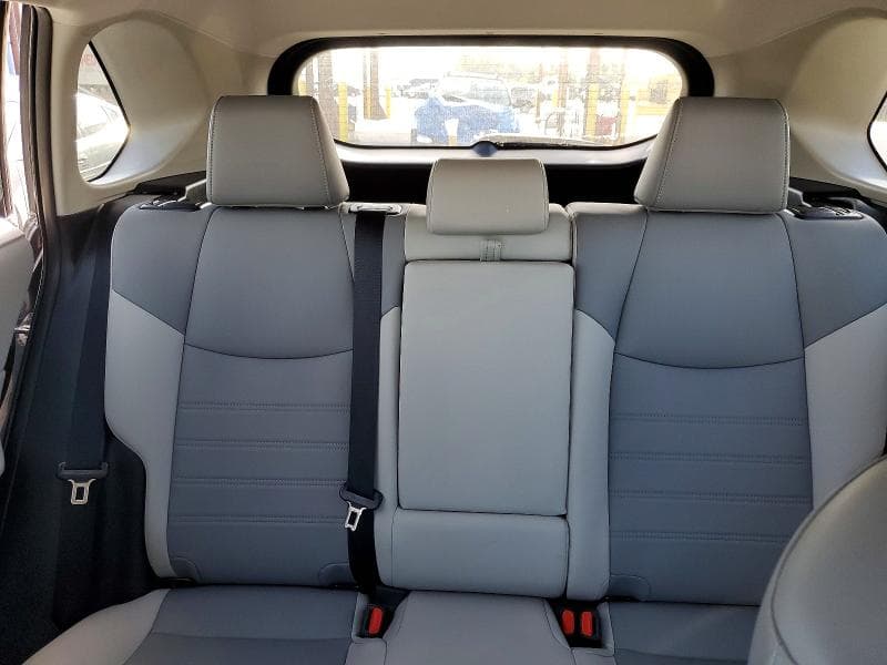 2020 TOYOTA RAV4 XLE PREMIUM 10