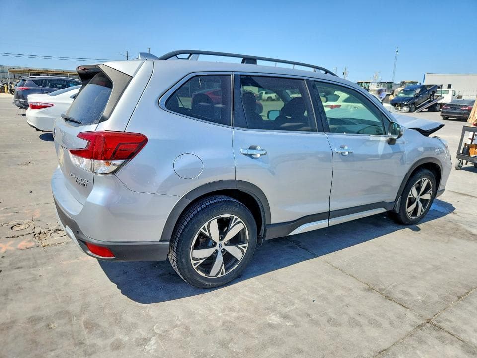 2019 SUBARU FORESTER TOURING 3