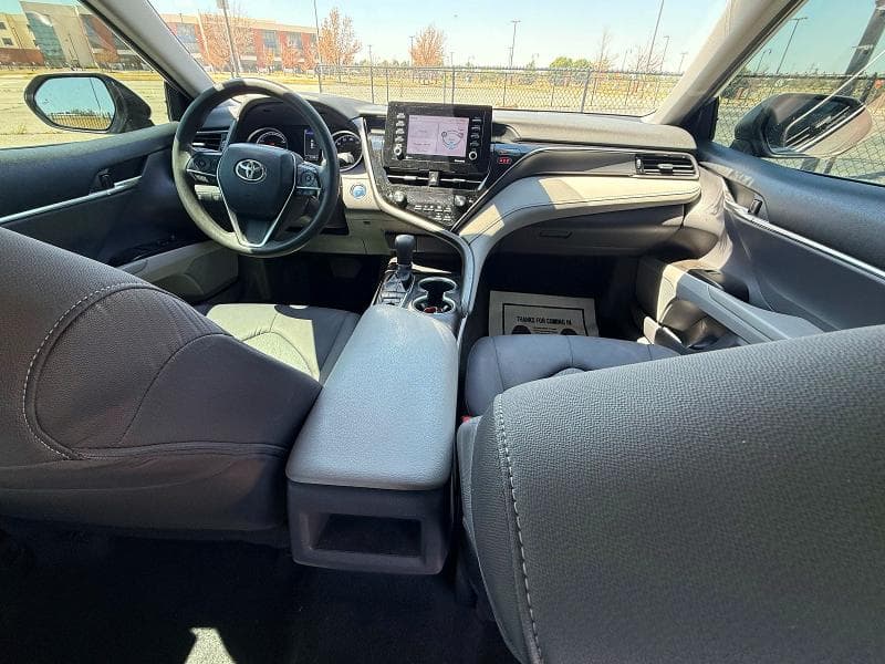 2022 TOYOTA CAMRY LE 9