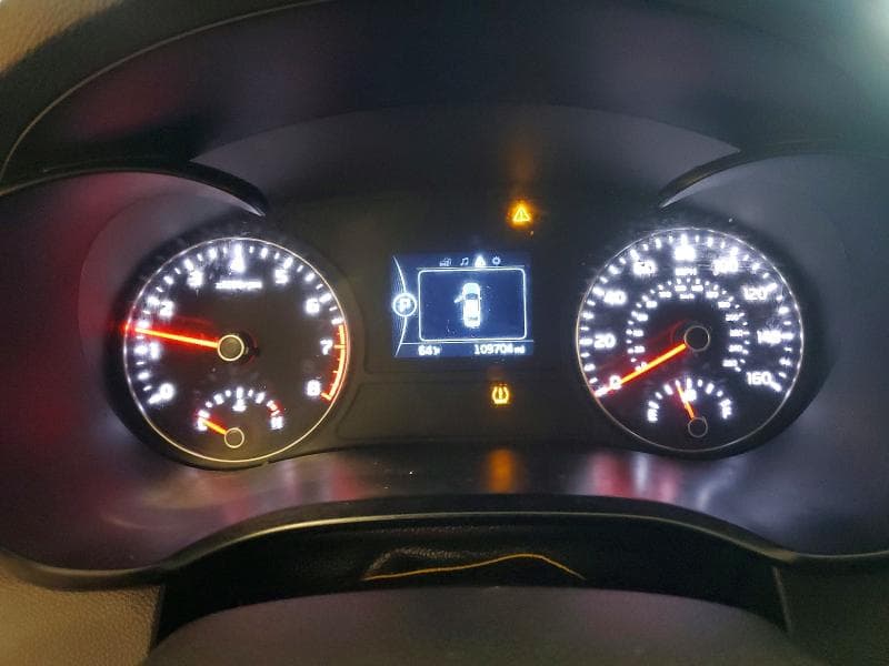 2018 KIA OPTIMA LX 9