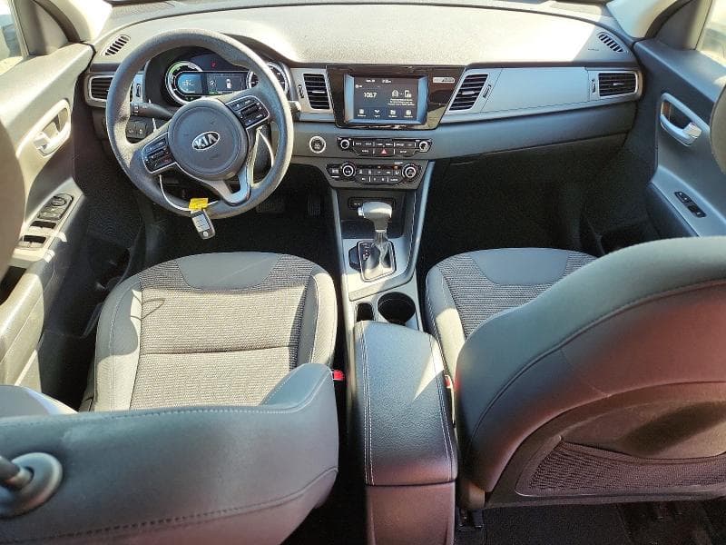 2019 KIA NIRO LX 8