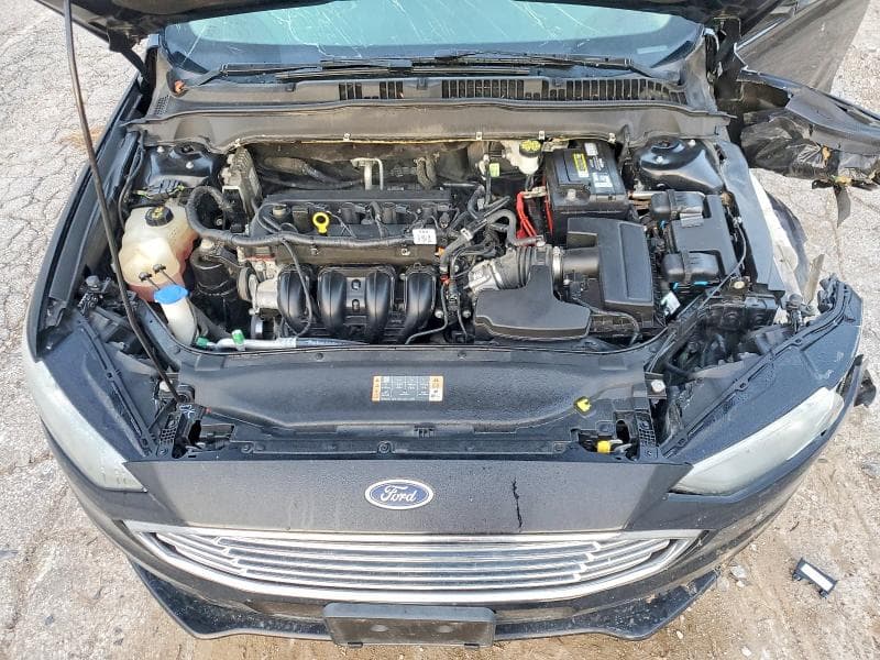 2017 FORD FUSION SE 11