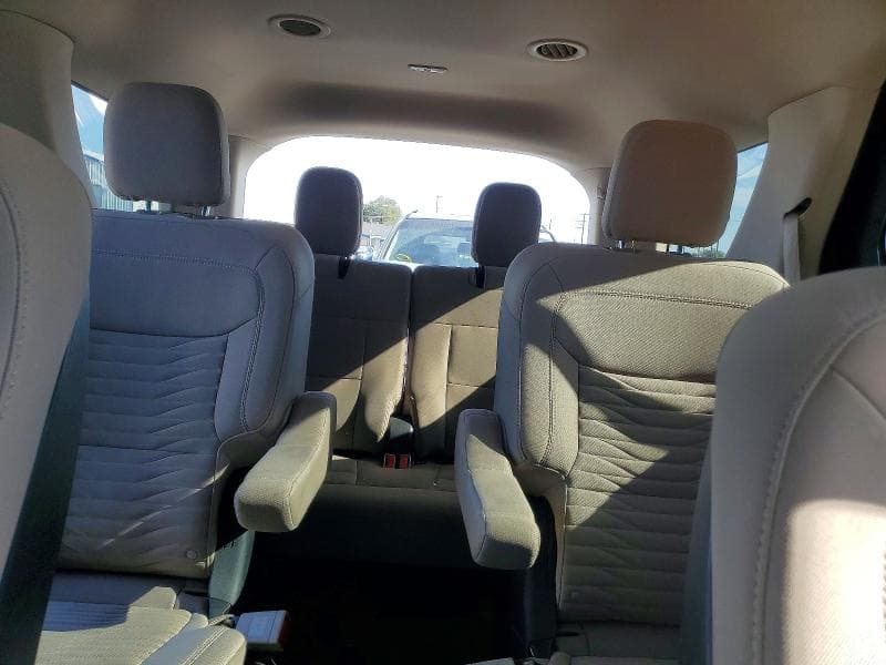 2020 FORD EXPLORER XLT 10