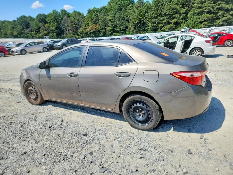 2017 TOYOTA COROLLA LE 2