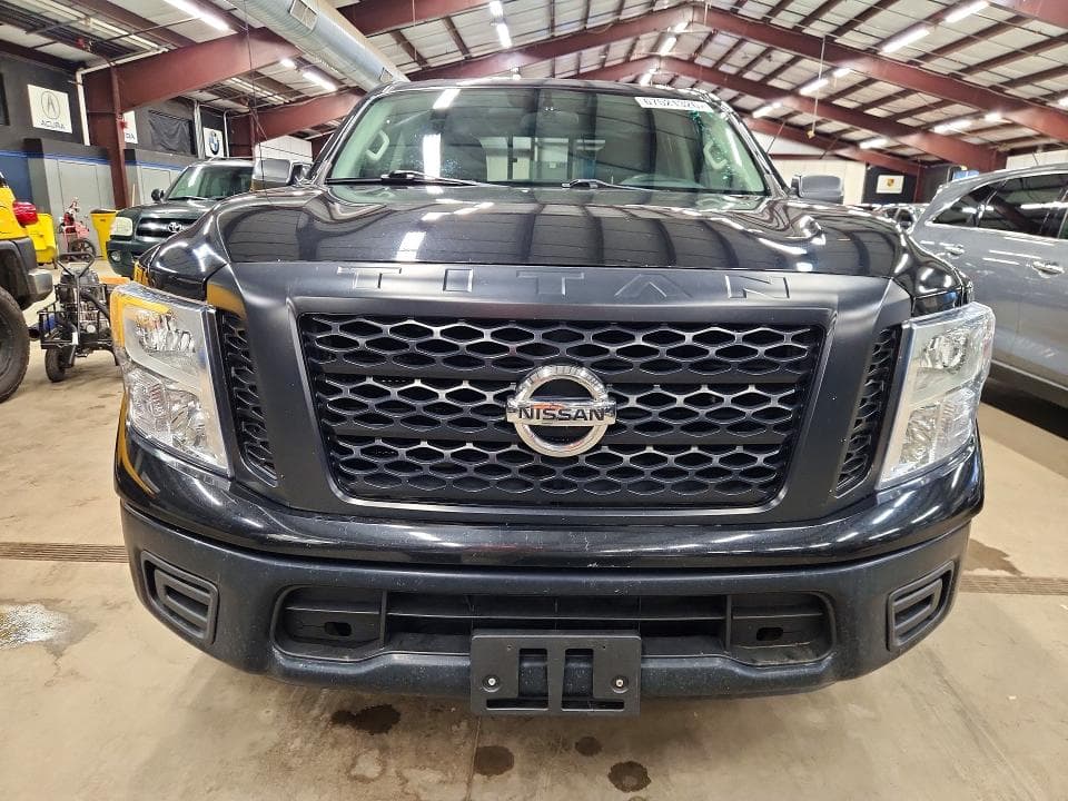 2018 NISSAN TITAN S 5