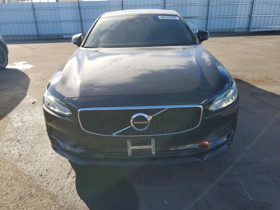 2020 VOLVO S90 T6 MOMENTUM 5
