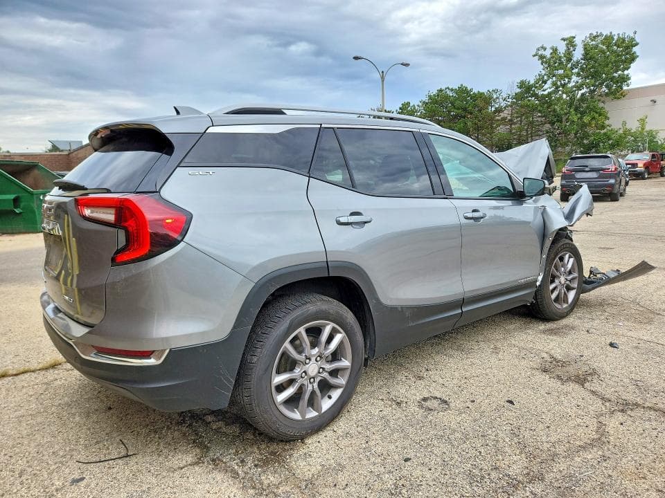 2023 GMC TERRAIN SLT 3