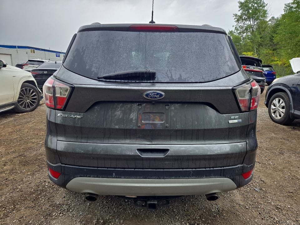 2017 FORD ESCAPE SE 6