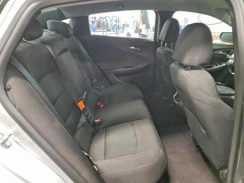 2017 CHEVROLET MALIBU LT 10