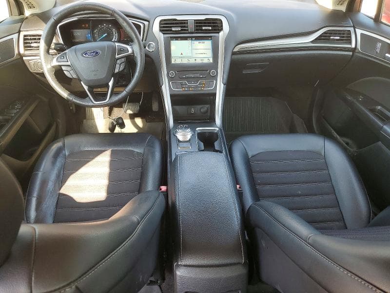 2017 FORD FUSION SE 8