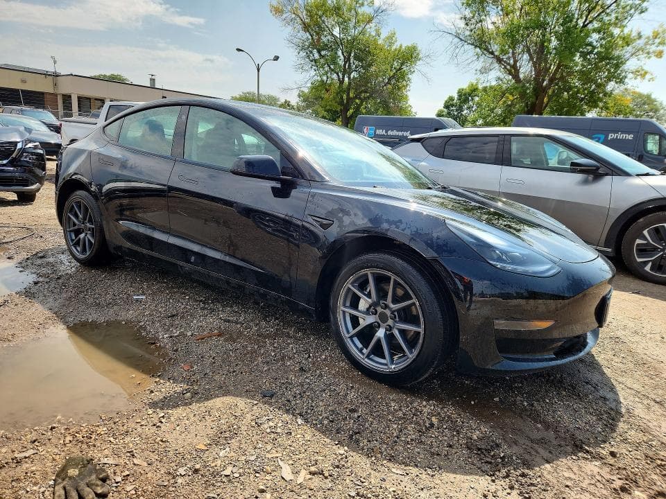 2022 TESLA MODEL 3 4