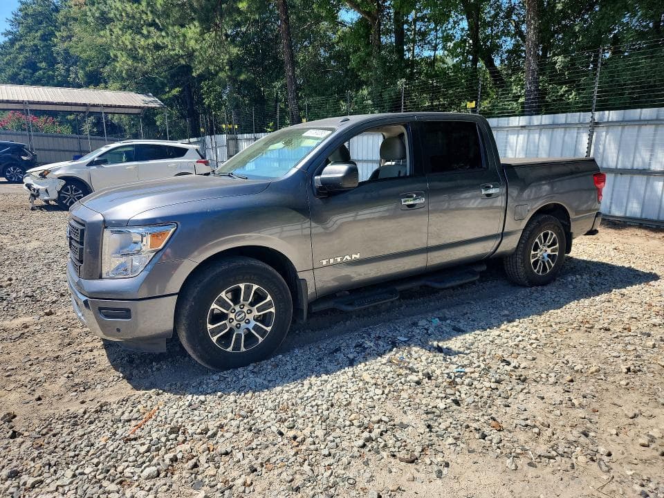 2021 NISSAN TITAN SV