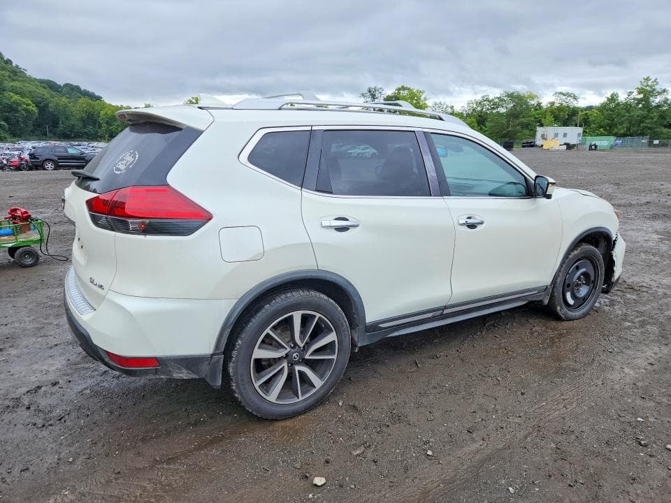 2017 NISSAN ROGUE SL 3