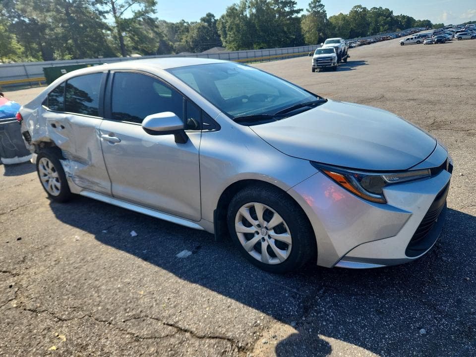 2025 TOYOTA COROLLA LE 4