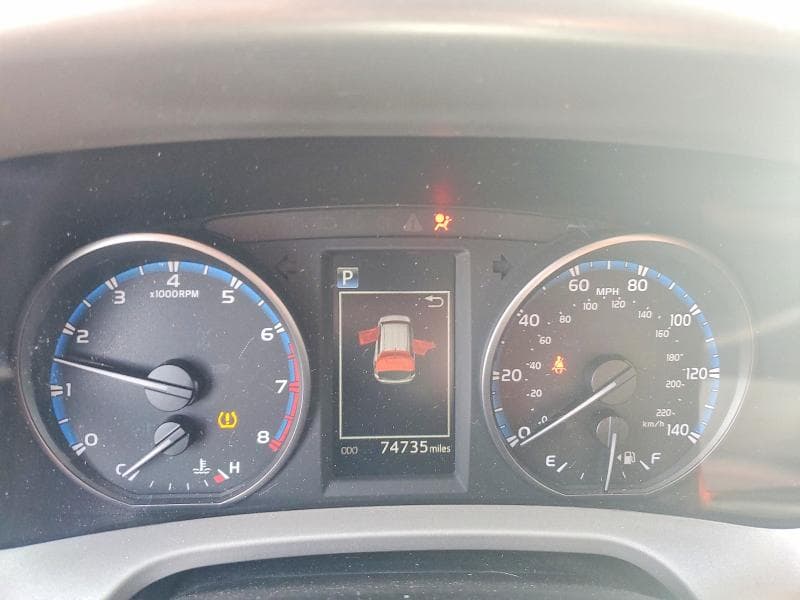 2018 TOYOTA RAV4 LE 9