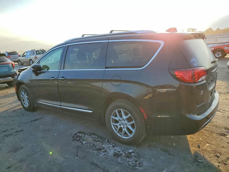 2020 CHRYSLER PACIFICA TOURING L 2