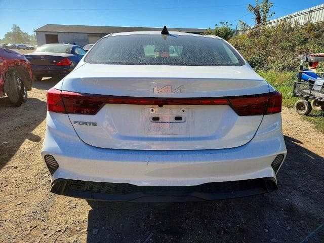 2022 KIA FORTE LXS 6