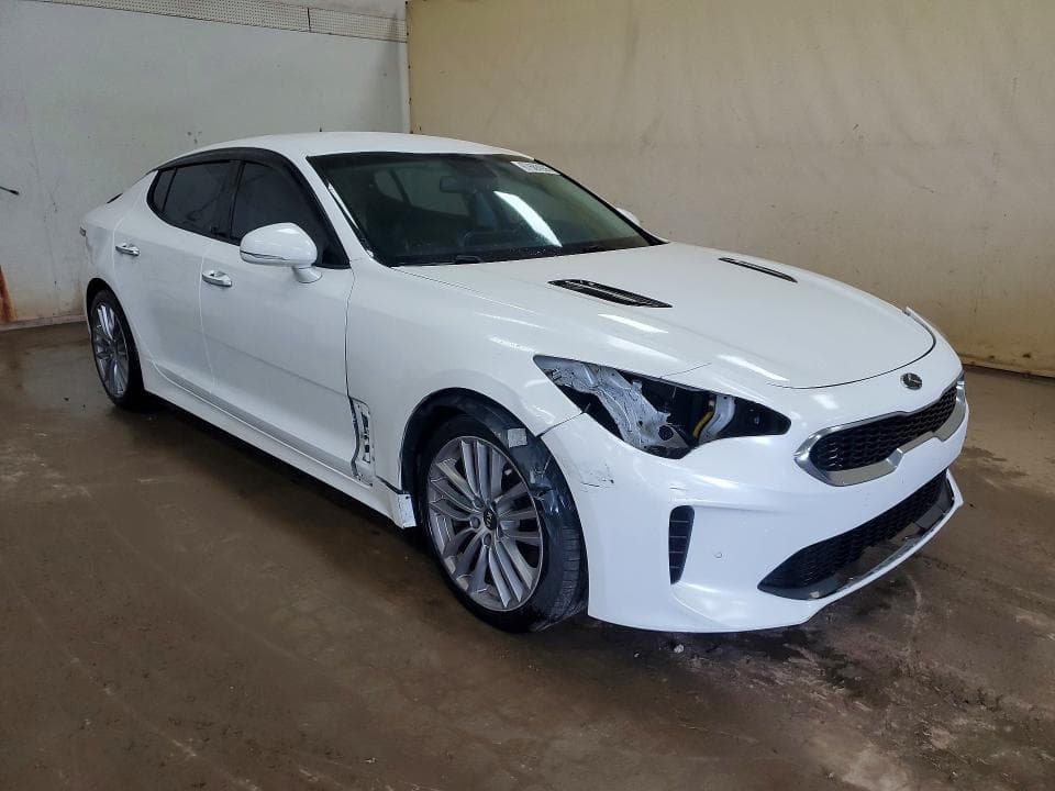 2018 KIA STINGER BASE 4