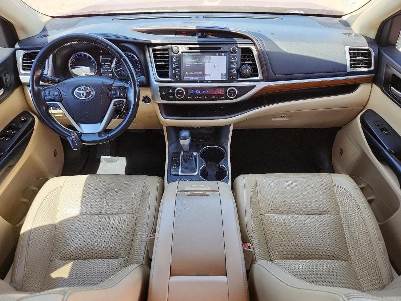 2018 TOYOTA HIGHLANDER LIMITED 8