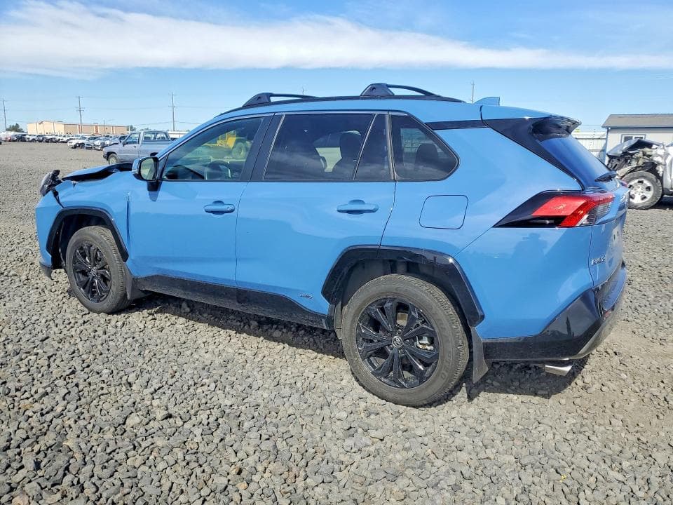 2024 TOYOTA RAV4 SE 2