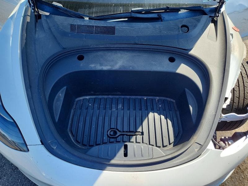 2022 TESLA MODEL 3 11
