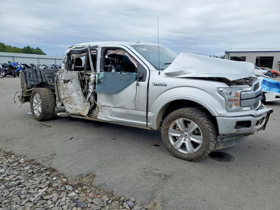 2018 FORD F150 SUPERCREW 4
