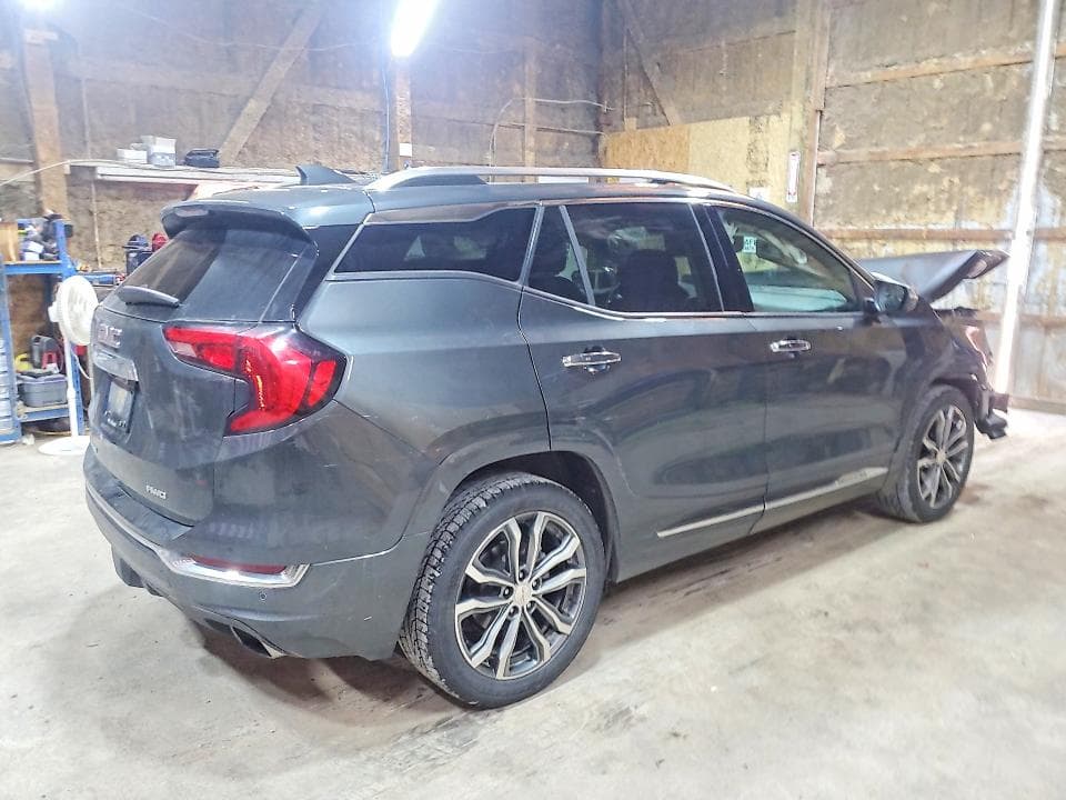 2020 GMC TERRAIN DENALI 3