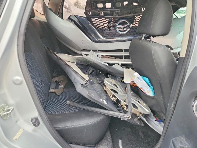 2019 NISSAN VERSA NOTE SV 10