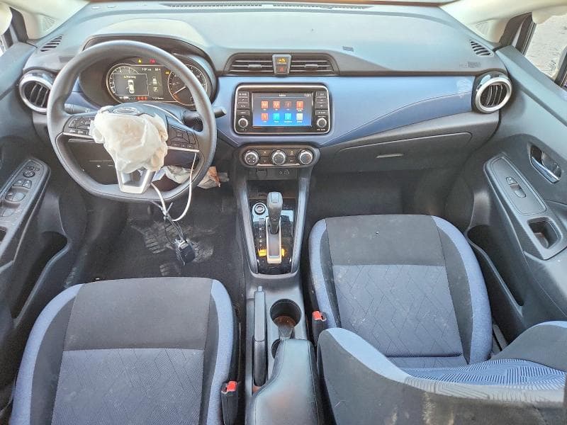 2025 NISSAN VERSA SV 8