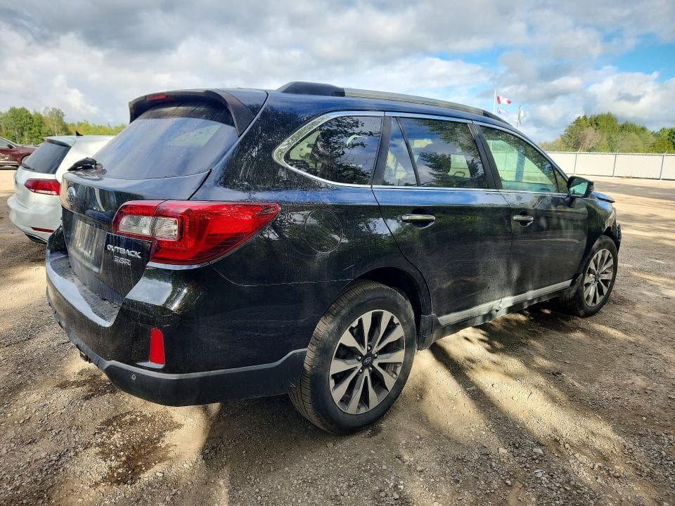 2017 SUBARU OUTBACK TOURING 3