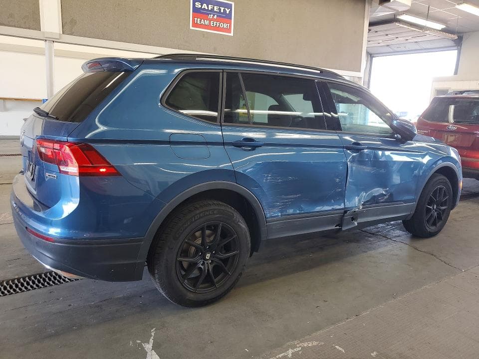 2019 VOLKSWAGEN TIGUAN S 3