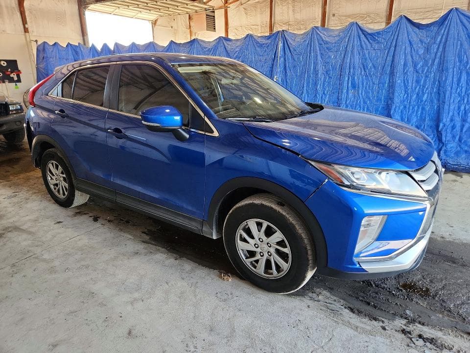 2019 MITSUBISHI ECLIPSE CROSS ES 4
