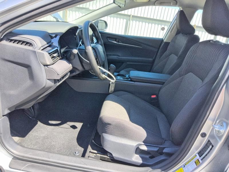2026 TOYOTA CAMRY LE 7
