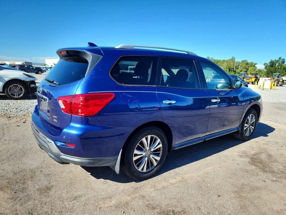 2019 NISSAN PATHFINDER SV 3