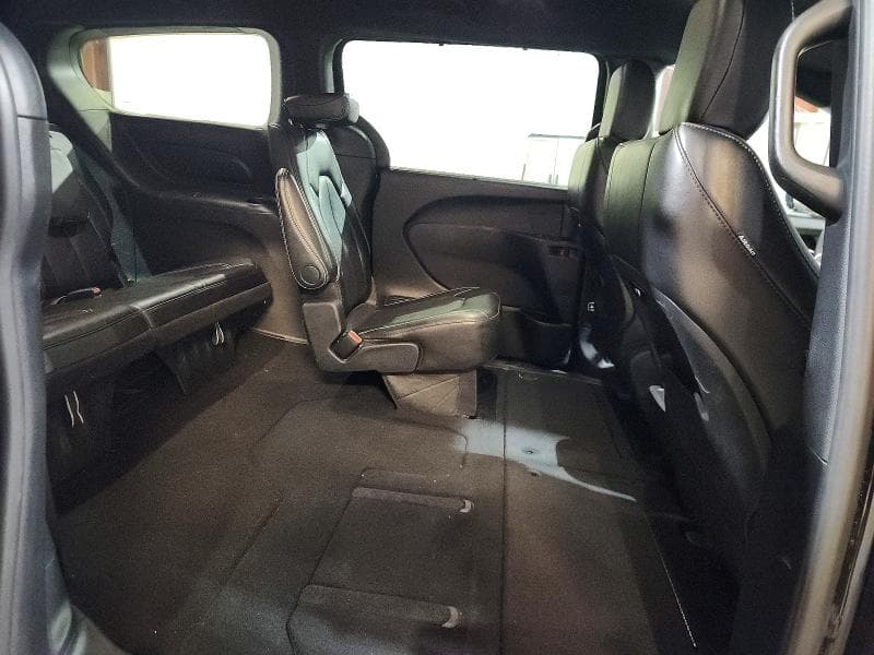 2025 CHRYSLER PACIFICA SELECT 11
