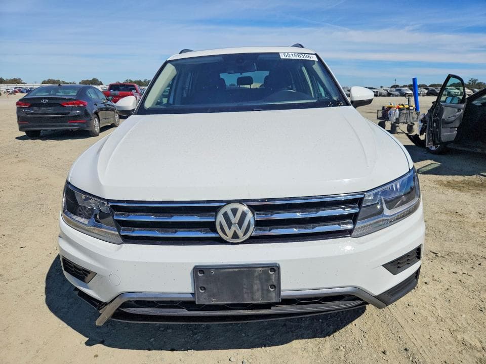 2018 VOLKSWAGEN TIGUAN SE 5