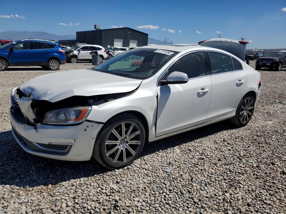 2017 VOLVO S60 PREMIER