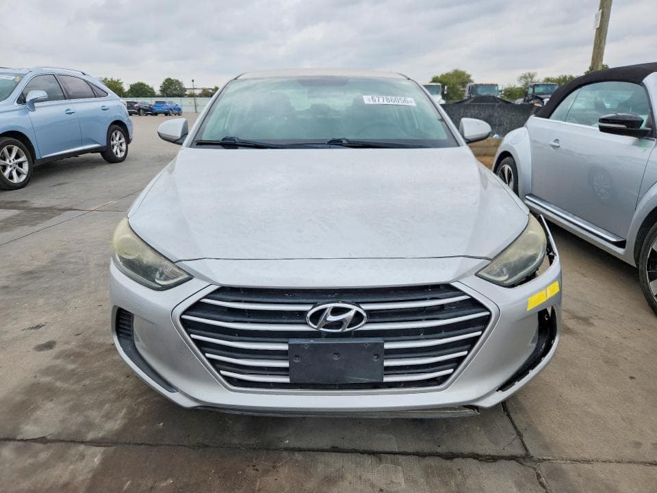 2017 HYUNDAI ELANTRA SE 5