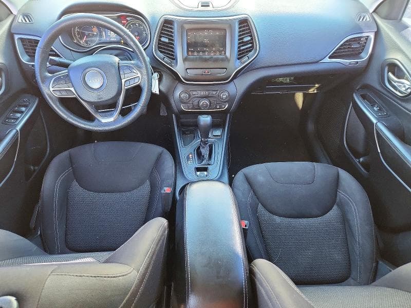 2019 JEEP CHEROKEE LATITUDE 8