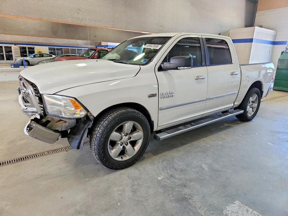 2017 RAM 1500 SLT - 1