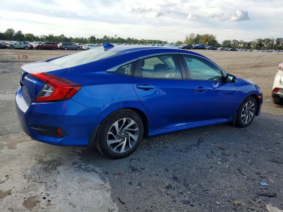 2018 HONDA CIVIC EX 3