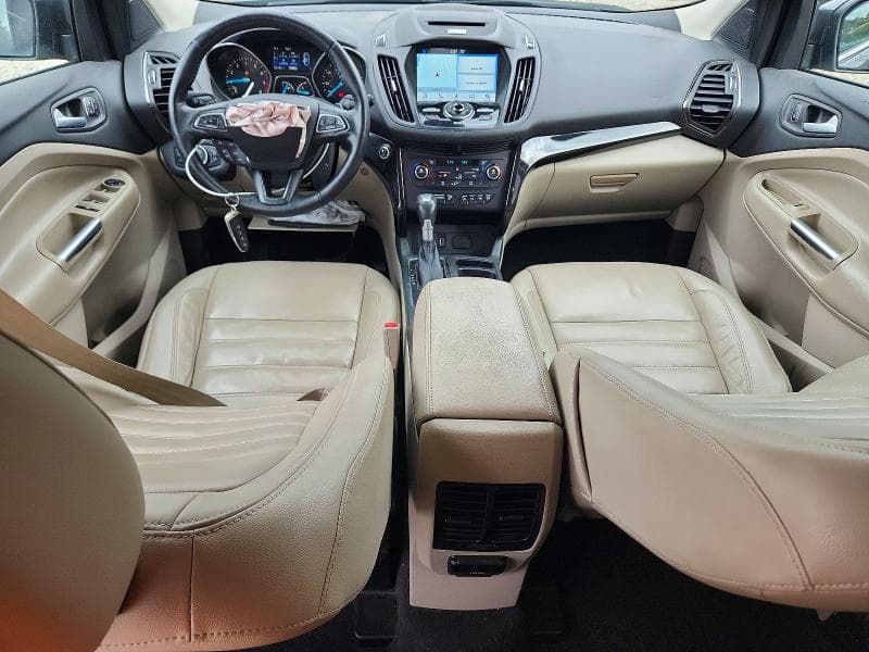 2017 FORD ESCAPE TITANIUM 8