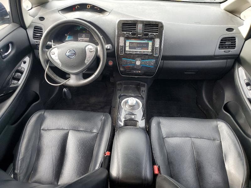 2017 NISSAN LEAF SL 8
