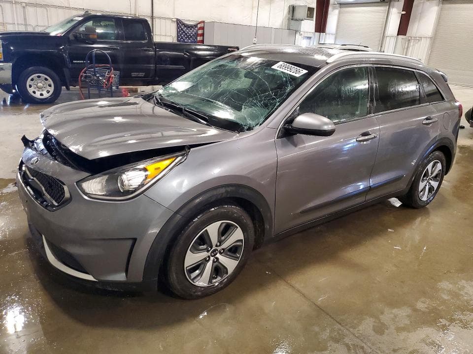 2017 KIA NIRO LX