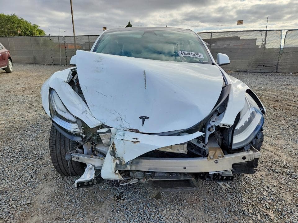 2021 TESLA MODEL Y 5