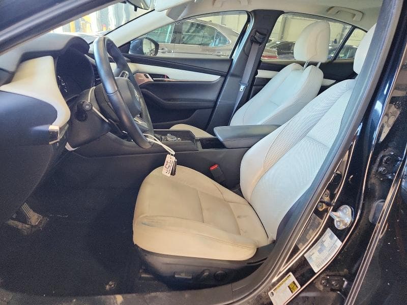 2020 MAZDA 3 PREMIUM 7