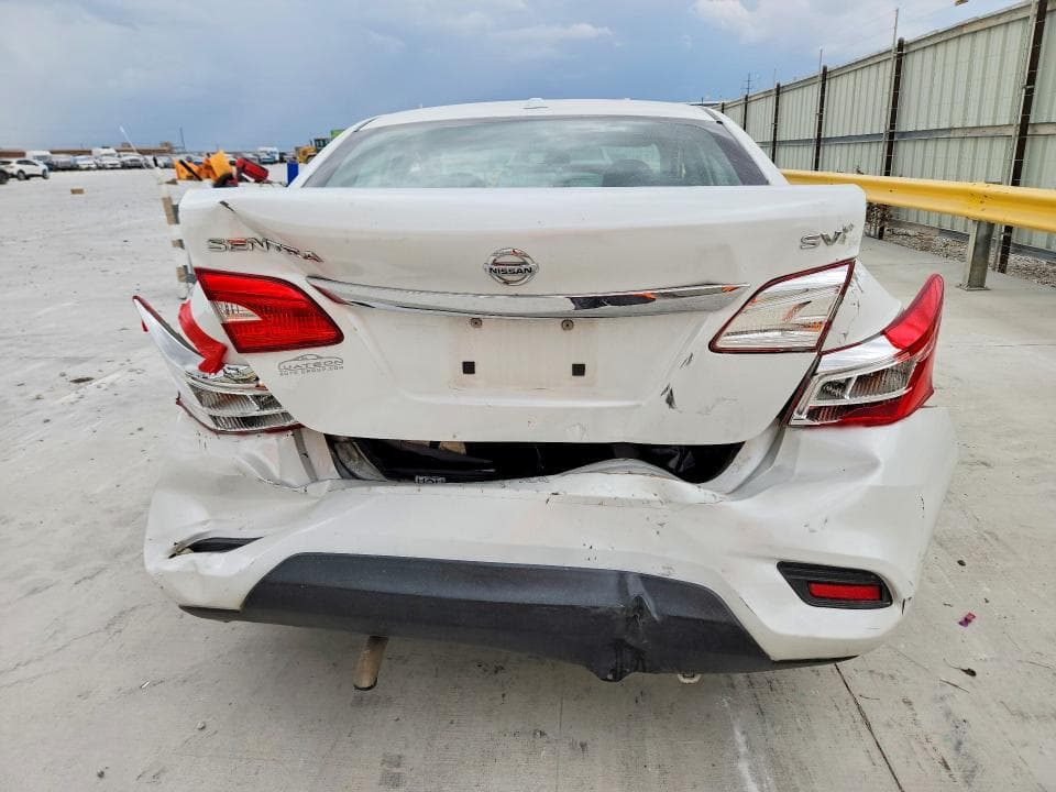 2018 NISSAN SENTRA SV 6